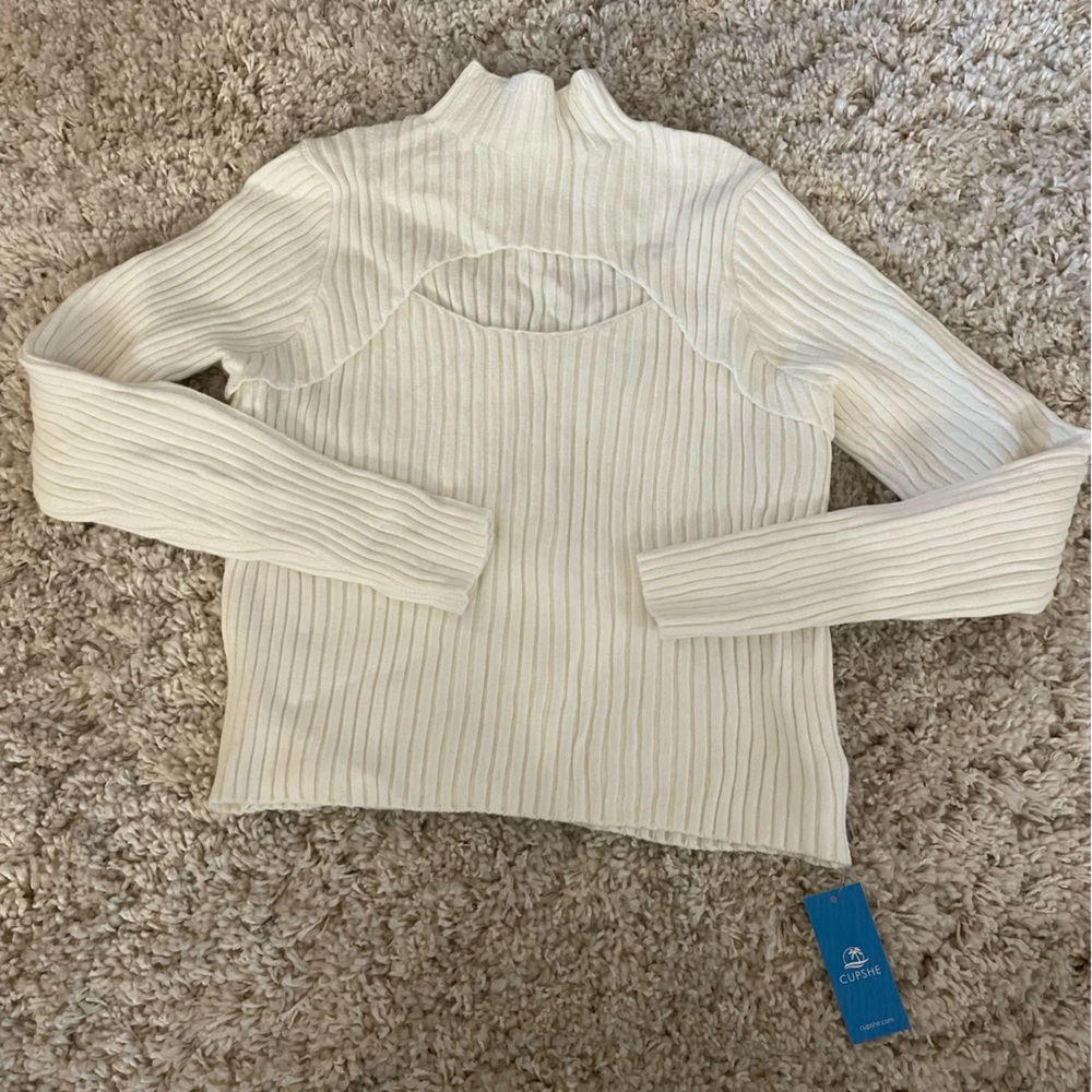 NWT Cupshe Sweater